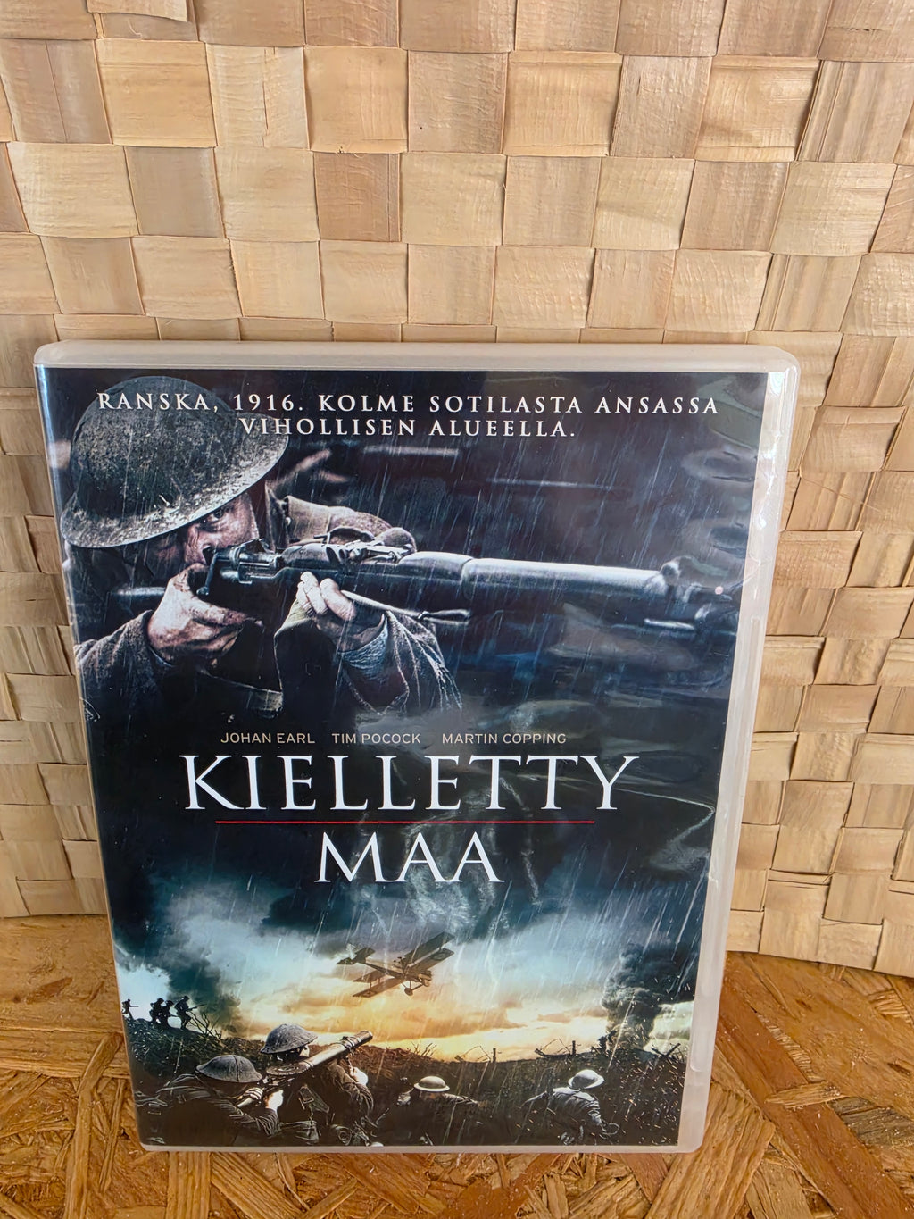 Kielletty maa DVD-käytetty elokuva