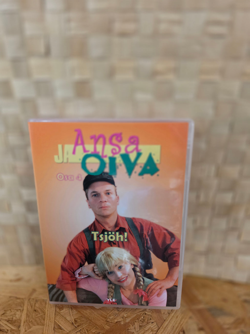 Tsjöh! DVD-käytetty tvsarja