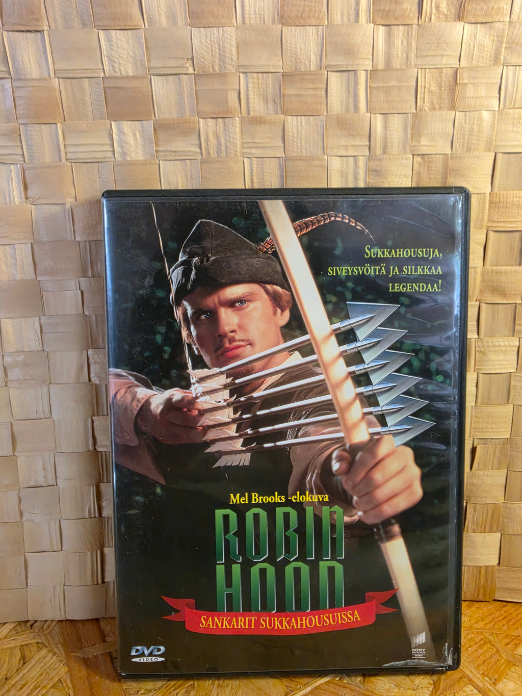 Robin Hood-Sankarit sukkahousuissa